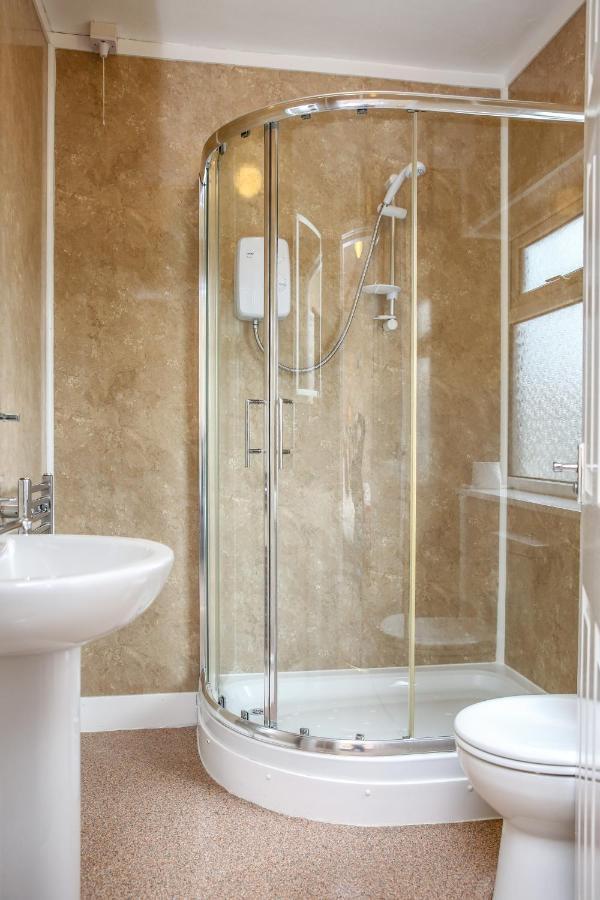Hotel The Seacliffe - Whitby Esterno foto