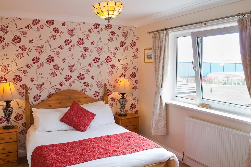 Hotel The Seacliffe - Whitby Esterno foto