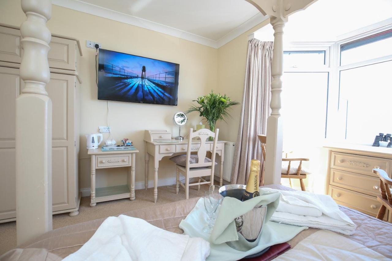 Hotel The Seacliffe - Whitby Esterno foto